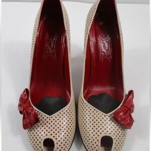 Jeffrey Campbell GATSBY Pin Up w bow heels.  3.5” heel.